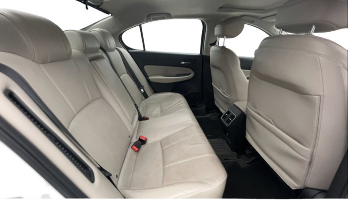 2022 Honda City ZX HYBRID, Hybrid, Automatic, 66,943 km, Right Side Rear Door Cabin