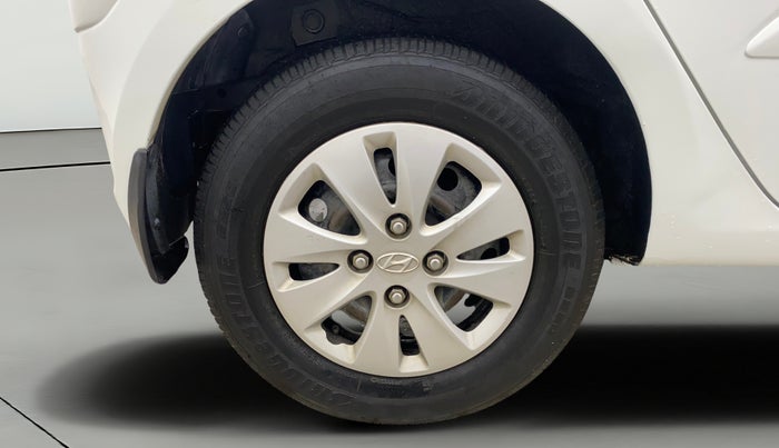 2012 Hyundai i10 SPORTZ 1.2 AT, Petrol, Automatic, 30,610 km, Right Rear Wheel