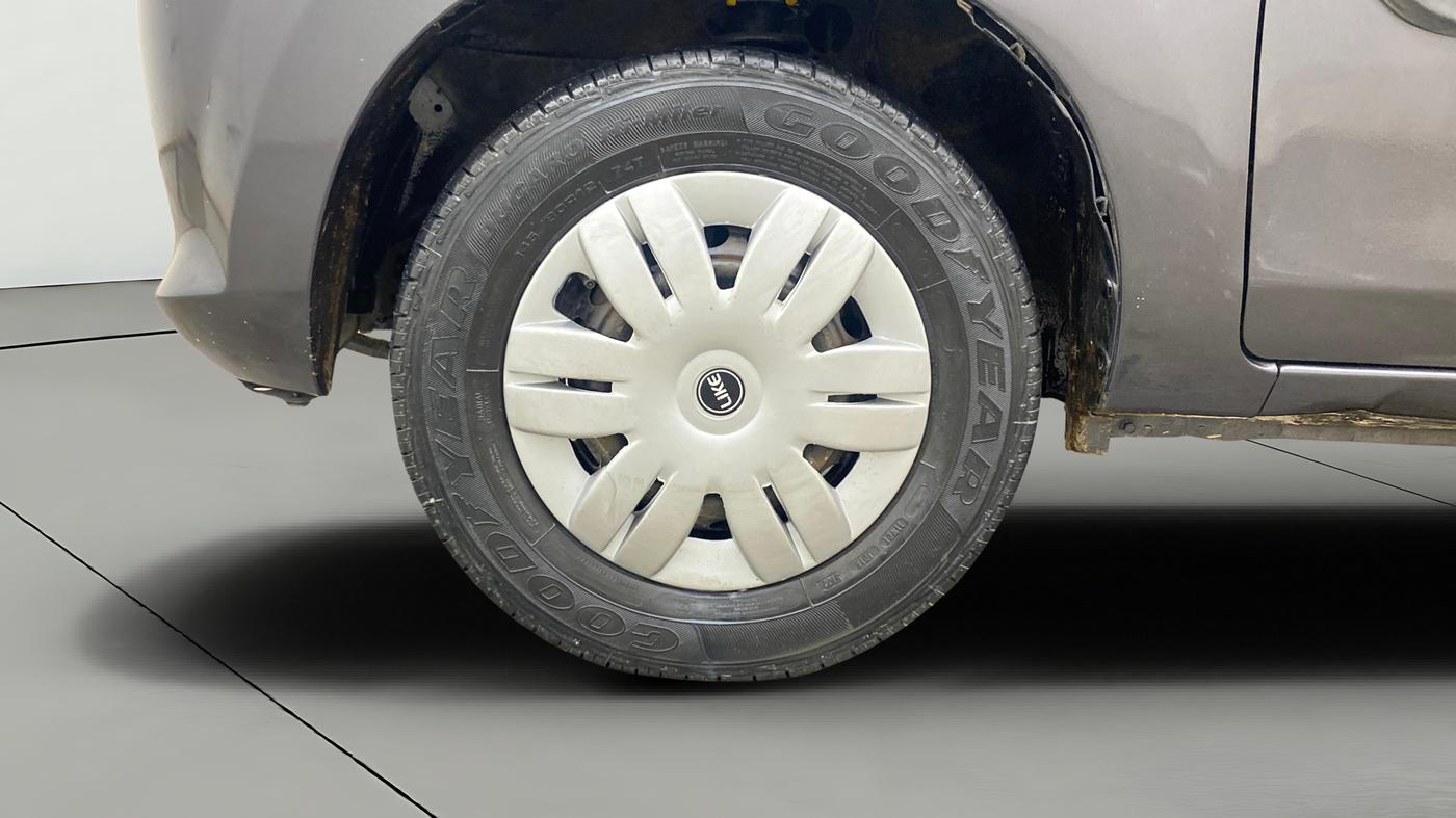 2014 Maruti Alto 800 LXI, Petrol, Manual, 72,570 km, Left Front Wheel