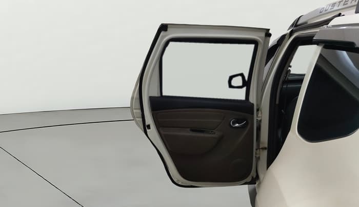 2017 Renault Duster 85 PS RXZ DIESEL, Diesel, Manual, 1,38,402 km, LHS Rear Door