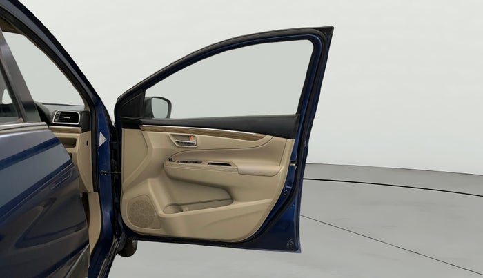 2019 Maruti Ciaz ALPHA  AT 1.5 SHVS PETROL, Petrol, Automatic, 85,161 km, RHS Front Door