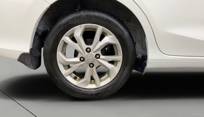 2018 Honda Amaze 1.2L I-VTEC V, Petrol, Manual, 1,16,034 km, Right Rear Wheel