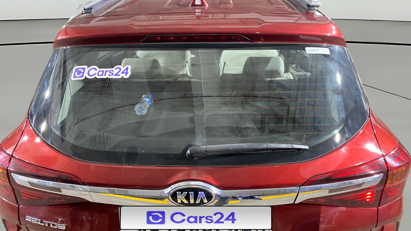 2020 KIA SELTOS HTX 1.5 PETROL, Petrol, Manual, 1,04,109 km, Rear Windshield
