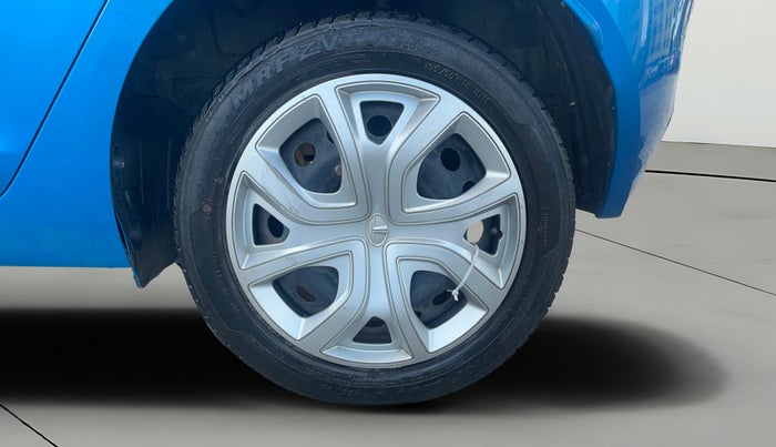 2021 Tata ALTROZ XM PLUS PETROL, Petrol, Manual, 54,967 km, Left Rear Wheel