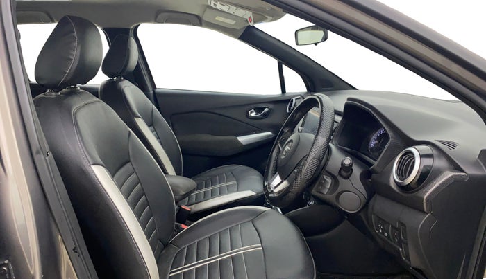 2020 Nissan Kicks XV TURBO 1.3 CVT, Petrol, Automatic, 81,466 km, Right Side Front Door Cabin