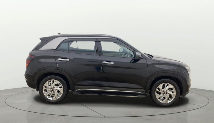 2023 Hyundai Creta SX 1.5 PETROL, Petrol, Manual, 26,185 km, Right Side View