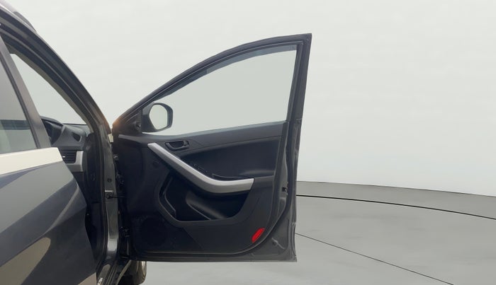 2023 Tata NEXON XM SUNROOF PETROL, Petrol, Manual, 19,528 km, RHS Front Door