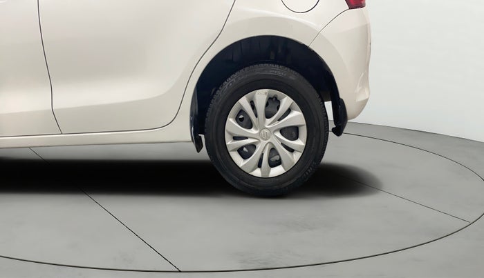 2021 Maruti Swift VXI, Petrol, Manual, 35,798 km, Left Rear Wheel