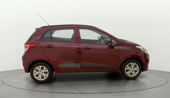2015 Hyundai Grand i10 SPORTZ 1.2 KAPPA VTVT, Petrol, Manual, 74,104 km, Right Side View