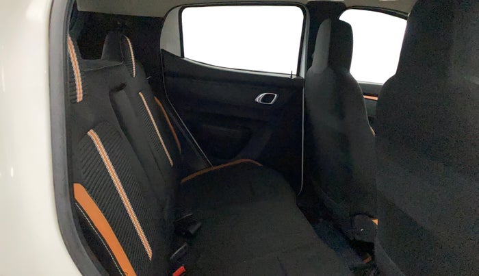 2021 Renault Kwid CLIMBER 1.0 AMT (O) DUAL TONE, Petrol, Automatic, 53,684 km, Right Side Rear Door Cabin