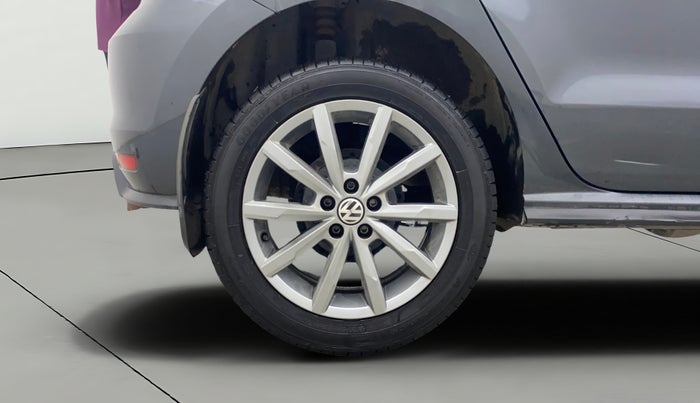 2021 Volkswagen Polo HIGHLINE PLUS 1.0L TSI AT, Petrol, Automatic, 18,476 km, Right Rear Wheel