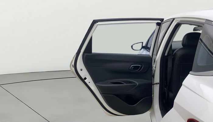 2022 Hyundai NEW I20 SPORTZ 1.5 MT, Diesel, Manual, 76,841 km, LHS Rear Door