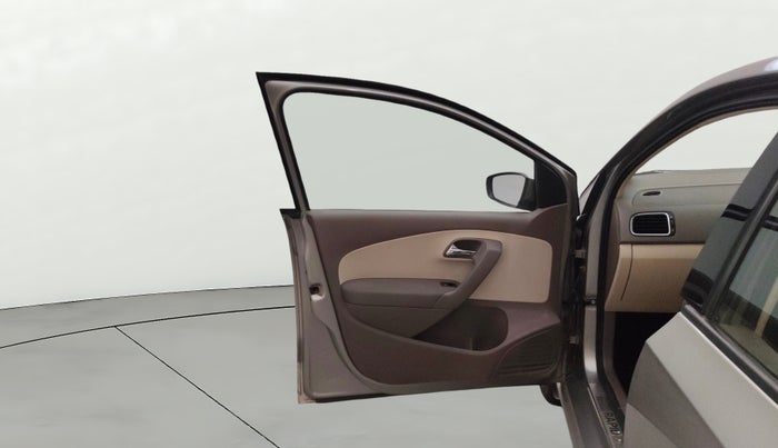 2016 Skoda Rapid 1.5 TDI CR STYLE PLUS AT, Diesel, Automatic, 1,11,375 km, LHS Front Door