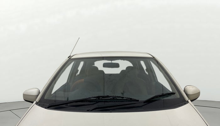 2013 Honda Brio V MT, Petrol, Manual, 91,914 km, Front Windshield