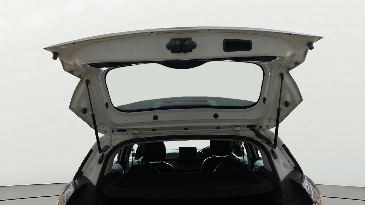 2022 Tata NEXON XM SUNROOF PETROL, Petrol, Manual, 14,220 km, Boot Door Open