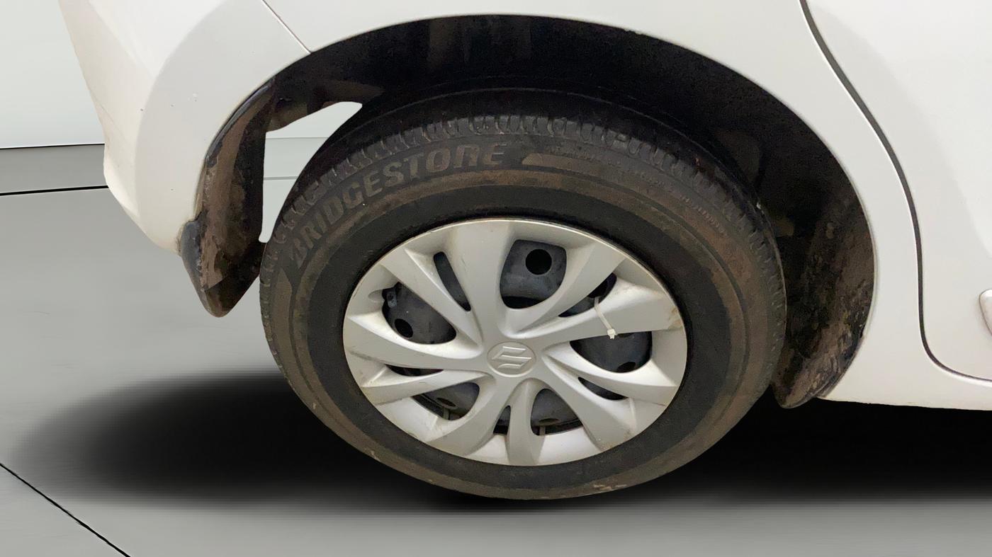 2018 Maruti Swift VXI AMT, Petrol, Automatic, 35,277 km, Right Rear Wheel