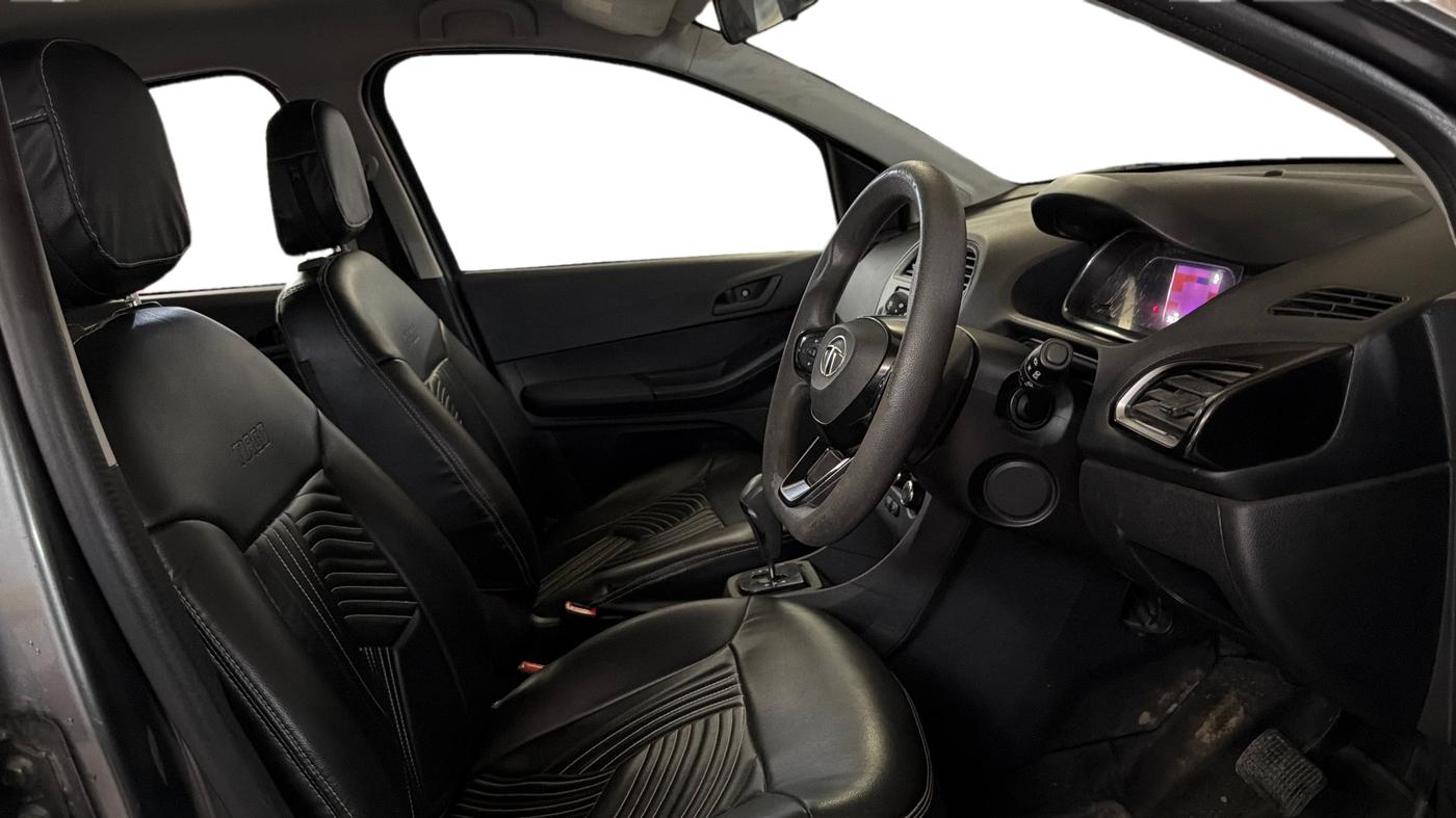 2021 Tata TIAGO NRG XZ AMT, Petrol, Automatic, 56,559 km, Right Side Front Door Cabin