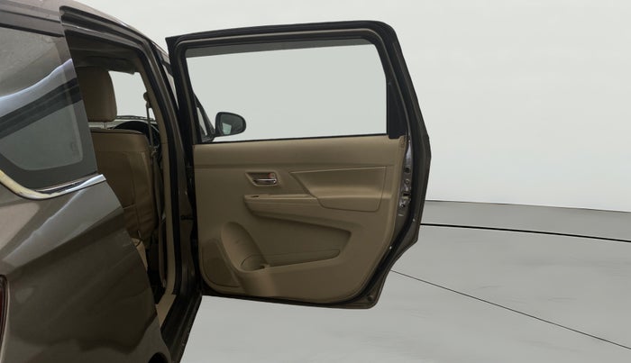 2019 Maruti Ertiga VXI SHVS, CNG, Manual, 90,186 km, RHS Rear Door