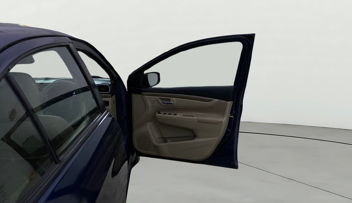 2020 Maruti Ciaz DELTA AT 1.5 SHVS PETROL, Petrol, Automatic, 74,819 km, RHS Front Door