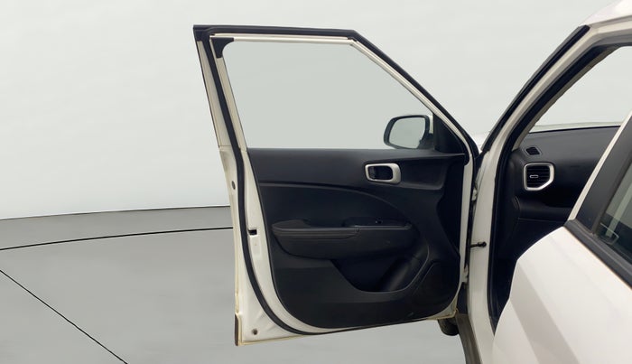 2019 Hyundai VENUE SX(O) 1.4 CRDI, Diesel, Manual, 1,27,192 km, LHS Front Door