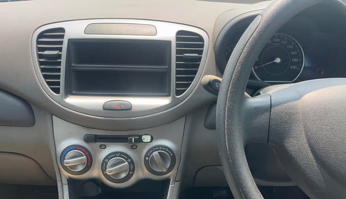 2012 Hyundai i10 MAGNA 1.2, Petrol, Manual, 79,706 km, Air Conditioner