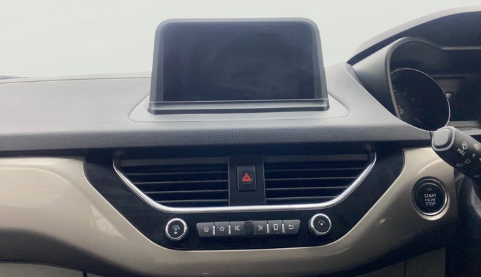 2019 Tata NEXON XZ PLUS PETROL DUAL TONE, Petrol, Manual, 63,944 km, Air Conditioner