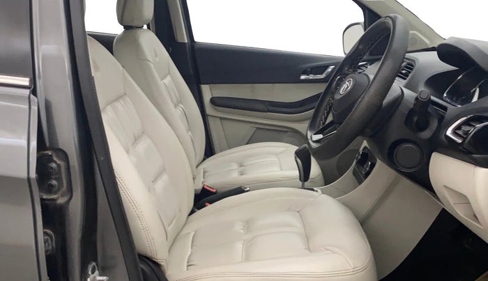 2022 Tata TIGOR XZA PLUS PETROL, Petrol, Automatic, 61,111 km, Right Side Front Door Cabin
