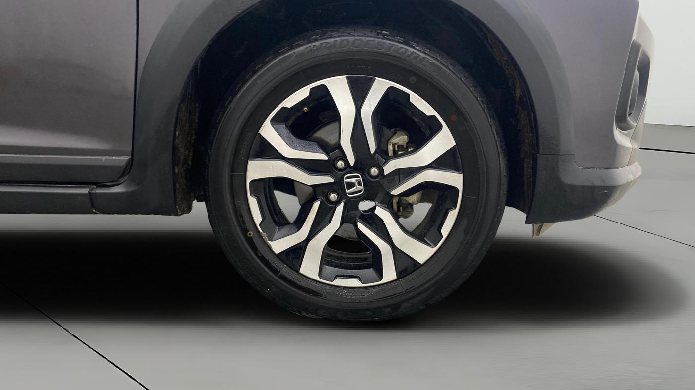 2021 Honda WR-V 1.2L I-VTEC SV MT, Petrol, Manual, 39,611 km, Right Front Wheel