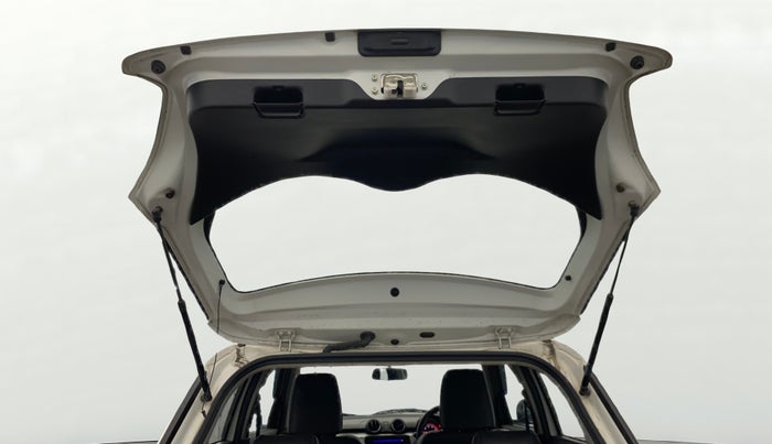 2021 Maruti Swift VXI, Petrol, Manual, 40,394 km, Boot Door Open