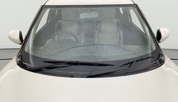 2019 Maruti Swift VXI, Petrol, Manual, 53,394 km, Front Windshield