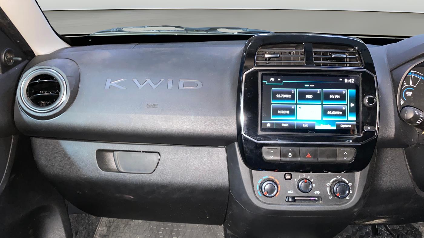 2025 Renault Kwid RXL(O) 1.0L AMT, Petrol, Automatic, 5,000 km, Air Conditioner