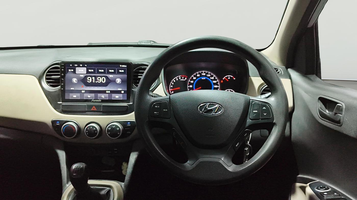 2018 Hyundai Grand i10 MAGNA 1.2 KAPPA VTVT, CNG, Manual, 83,515 km, Steering Wheel Close Up