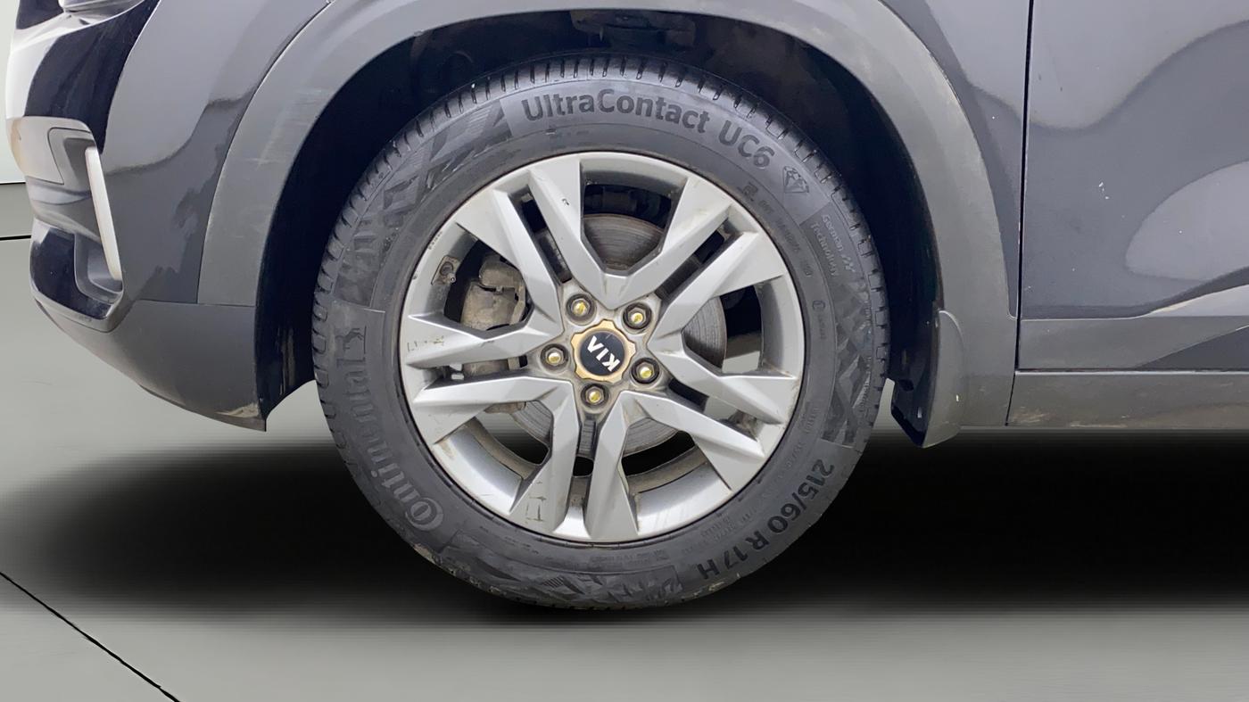 2020 KIA SELTOS HTX PLUS AT1.5 DIESEL, Diesel, Automatic, 1,31,310 km, Left Front Wheel