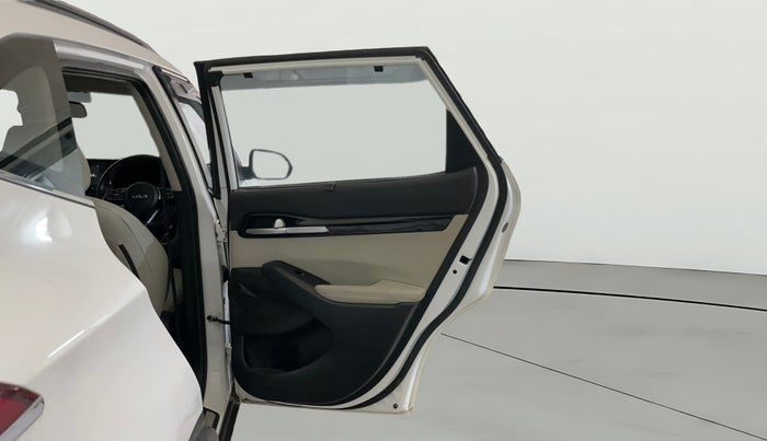 2022 KIA SELTOS HTX 1.5 DIESEL AT, Diesel, Automatic, 77,775 km, RHS Rear Door