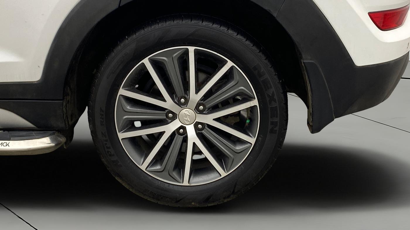 2019 Hyundai Tucson GLS 2WD AT PETROL, Petrol, Automatic, 79,823 km, Left Rear Wheel