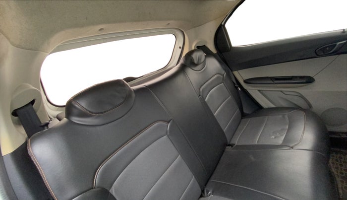 2016 Tata Tiago XT PETROL, Petrol, Manual, 93,053 km, Right Side Rear Door Cabin