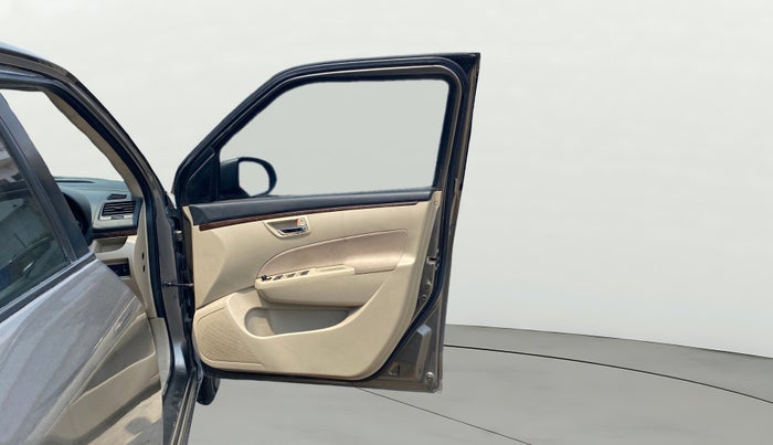 2015 Maruti Swift Dzire VXI, Petrol, Manual, 36,915 km, RHS Front Door