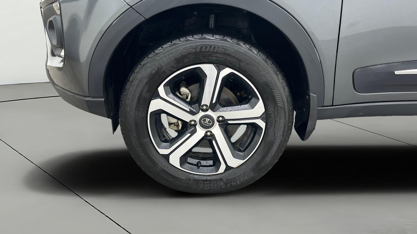 2022 Tata NEXON XZ PLUS PETROL, Petrol, Manual, 26,541 km, Left Front Wheel
