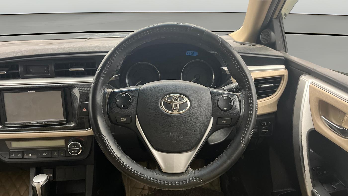 2014 Toyota Corolla Altis G CVT PETROL, Petrol, Automatic, 81,321 km, Steering Wheel Close Up