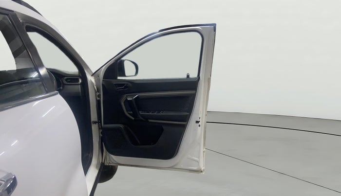 2022 Renault Kiger RXZ MT, Petrol, Manual, 50,214 km, RHS Front Door