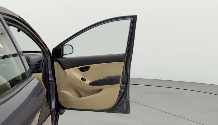 2014 Hyundai Eon ERA +, Petrol, Manual, 37,574 km, RHS Front Door