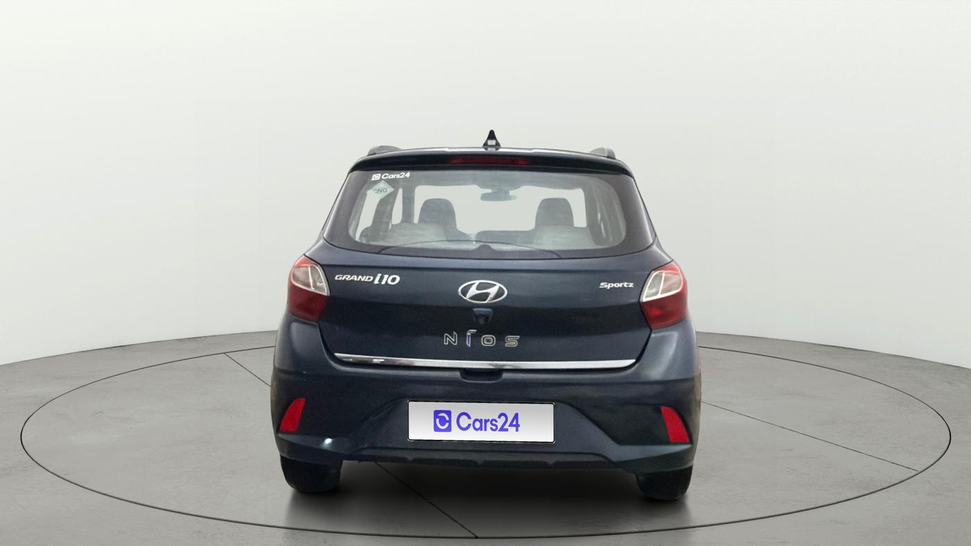 2021 Hyundai GRAND I10 NIOS SPORTZ 1.2 KAPPA VTVT CNG, CNG, Manual, 82,280 km, Back/Rear