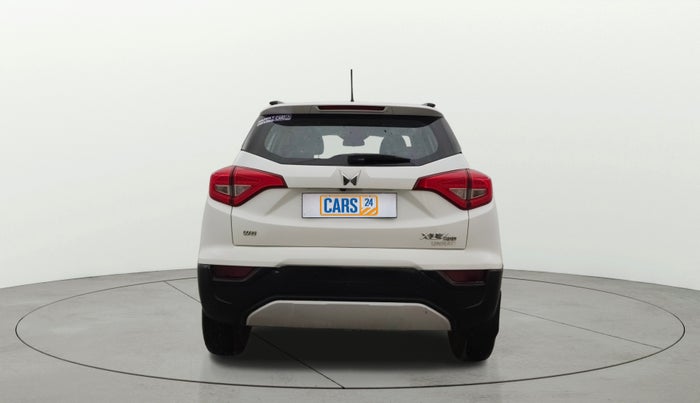2024 Mahindra XUV300 W8 1.2 PETROL, Petrol, Manual, 29,360 km, Back/Rear