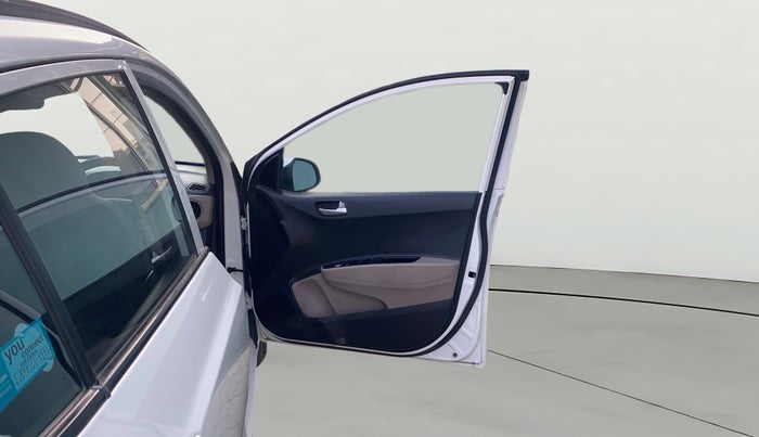 2018 Hyundai Grand i10 SPORTZ 1.2 KAPPA VTVT, Petrol, Manual, 30,616 km, RHS Front Door