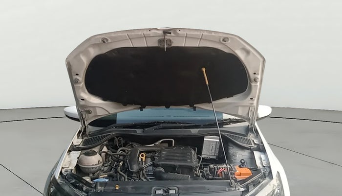 2020 Volkswagen Polo HIGHLINE PLUS 1.0L TSI, Petrol, Manual, 61,014 km, Open Bonet