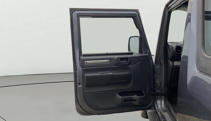 2022 Mahindra Thar LX HARD TOP 4WD MT, Diesel, Manual, 52,746 km, LHS Front Door