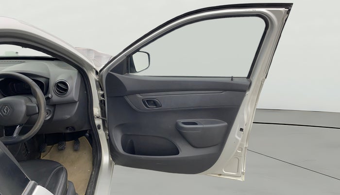 2016 Renault Kwid RXT 0.8, Petrol, Manual, 76,524 km, RHS Front Door