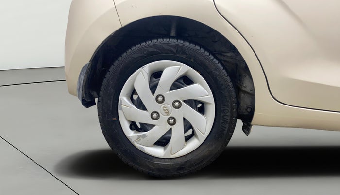 2018 Hyundai NEW SANTRO ASTA MT, Petrol, Manual, 74,553 km, Right Rear Wheel