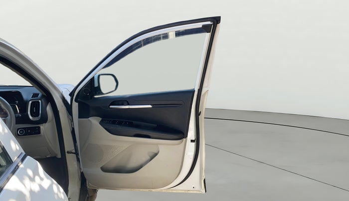 2023 KIA SONET HTX 1.0 IMT, Petrol, Manual, 19,847 km, RHS Front Door