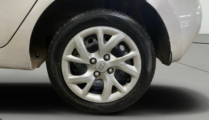 2017 Hyundai Grand i10 MAGNA 1.2 KAPPA VTVT, Petrol, Manual, 37,813 km, Left Rear Wheel